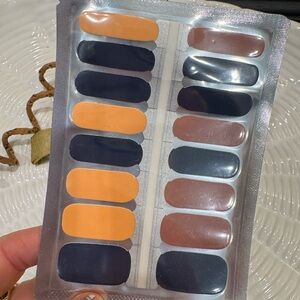 Autumn Mix Nail Wraps – Black, Caramel & Taupe DIY Set